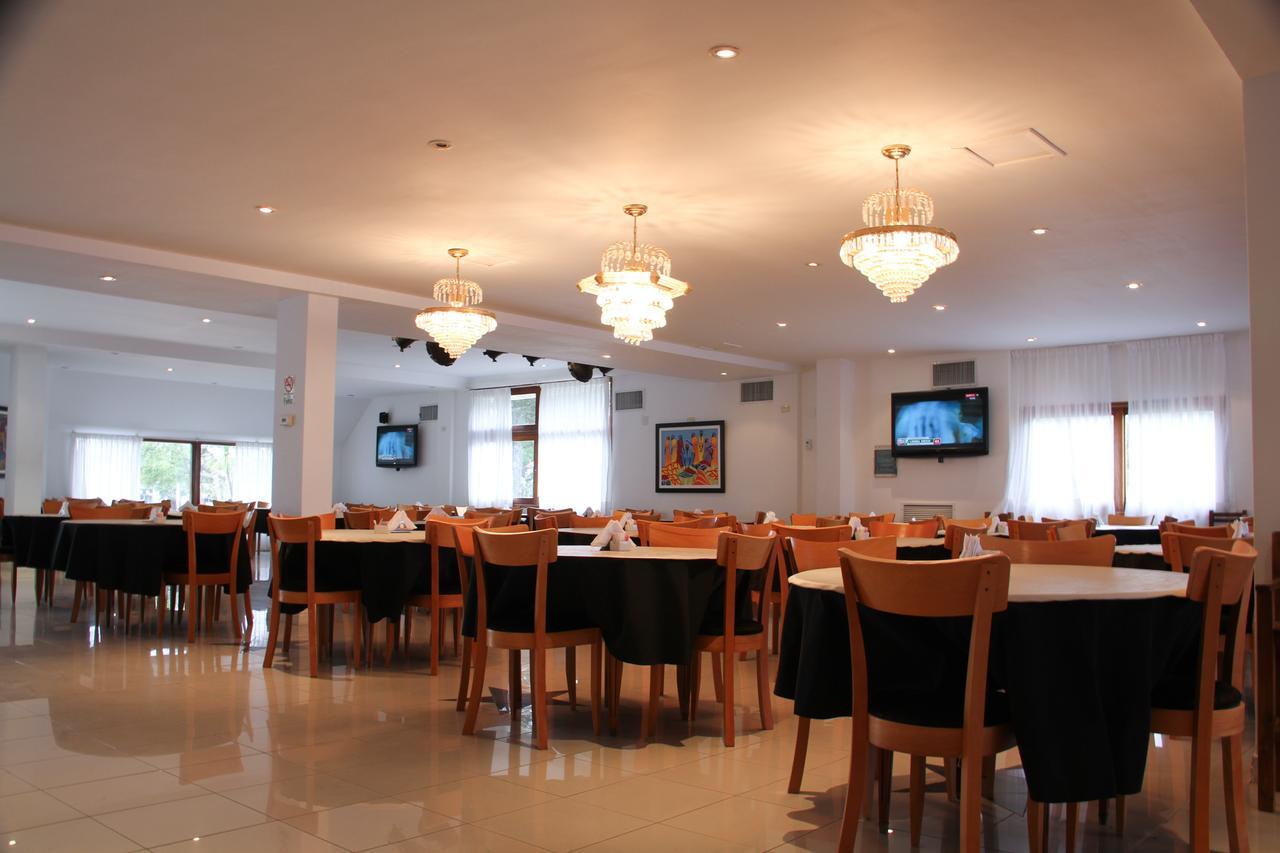 Hotel Arenas ปีนามาร์ ภายนอก รูปภาพ