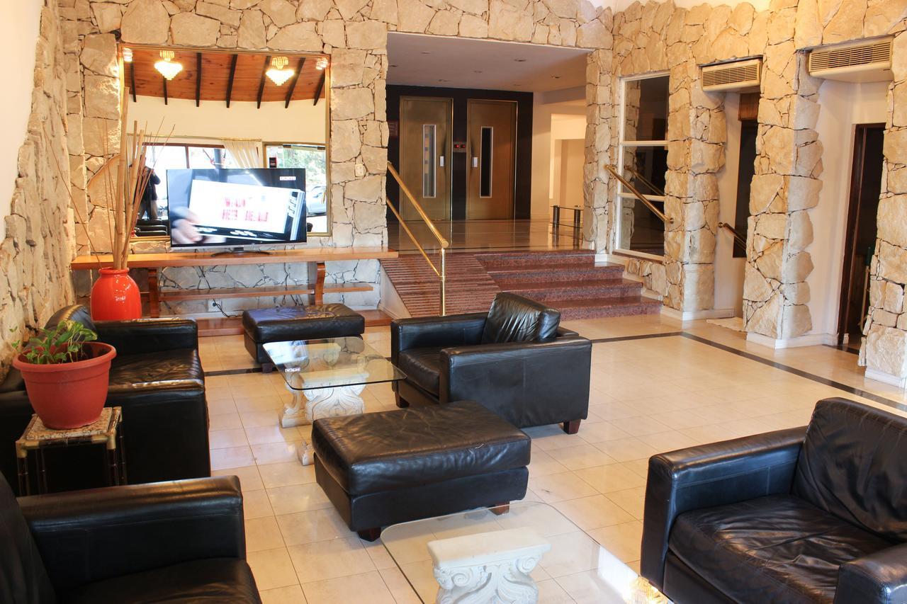 Hotel Arenas ปีนามาร์ ภายนอก รูปภาพ